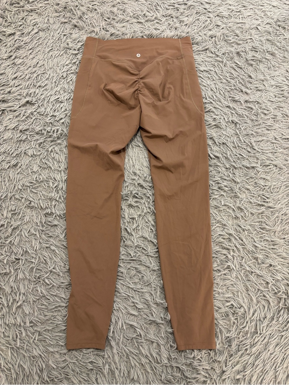 Halara UltraSculpt High Waisted Scrunch Butt Lifting Leggings Tan Carbon Large